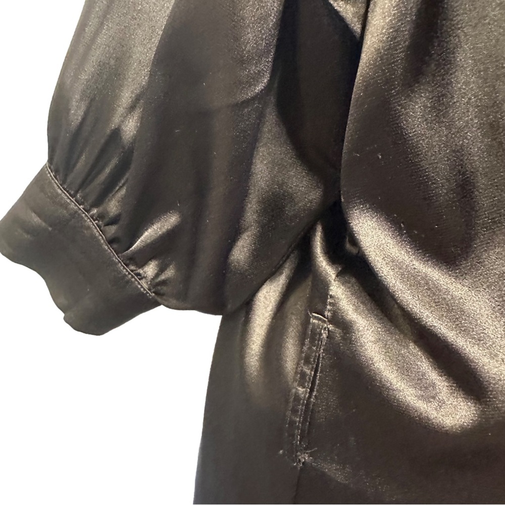 🖤Y2K Black Satin High-Neck Blouse | Adjustable Collar 🖤 - Picture 11 of 14